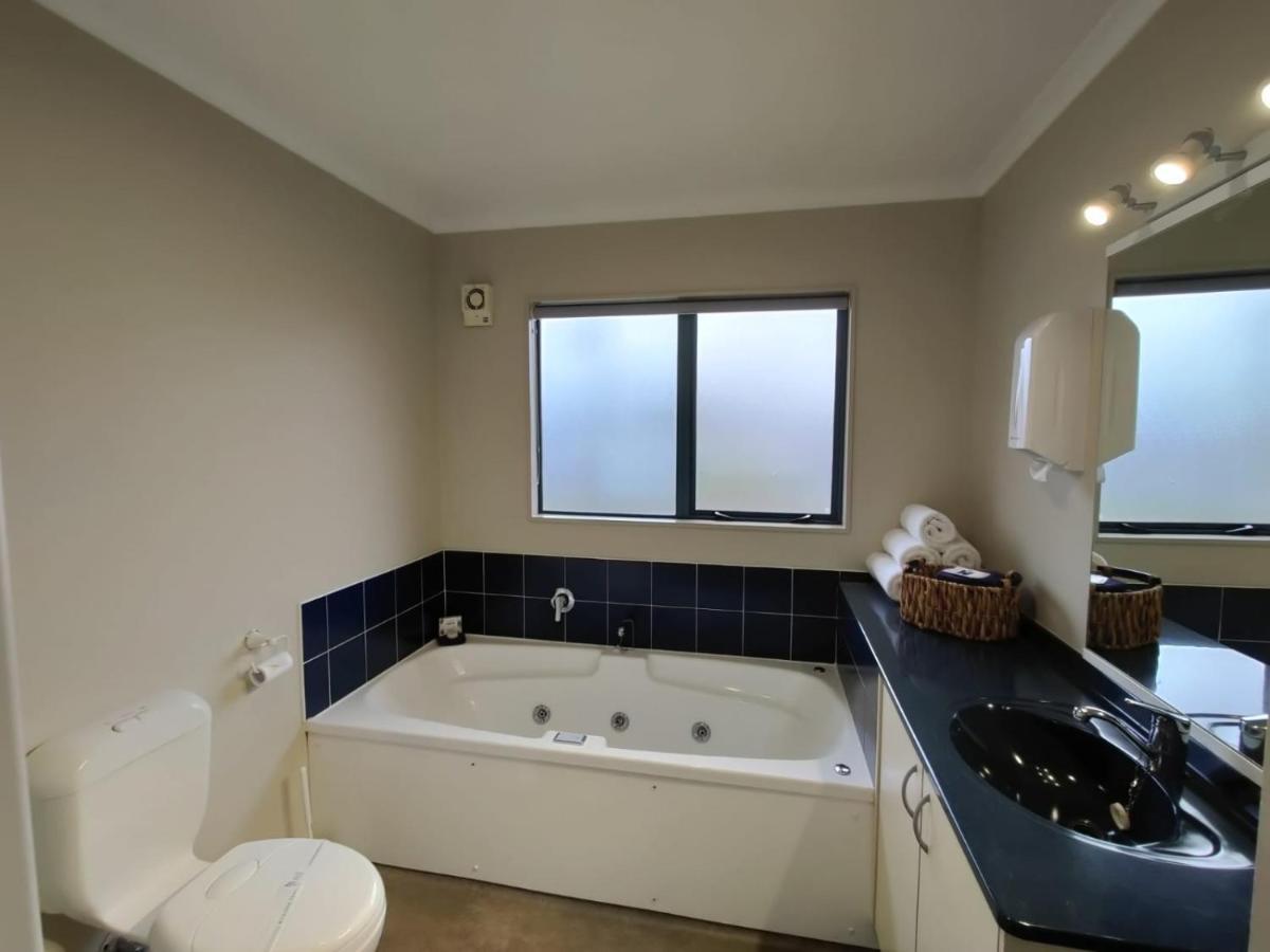 Asure Albert Park Motor Lodge Te Awamutu Ngoại thất bức ảnh